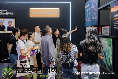 飞书深诺旗下游戏出海平台Meetgames全新升级，AI赋能「进化之地」首秀China Joy现场