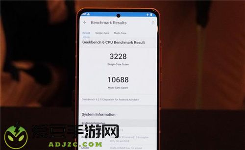 大型手游“帧数拉满” 骁龙8至尊版游戏表现强悍